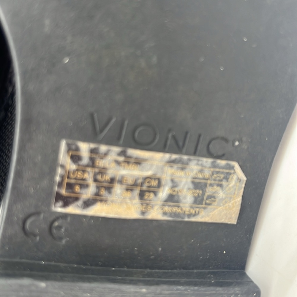 Vionic leather Sz 5 sandal’s EUC black - Picture 6 of 10